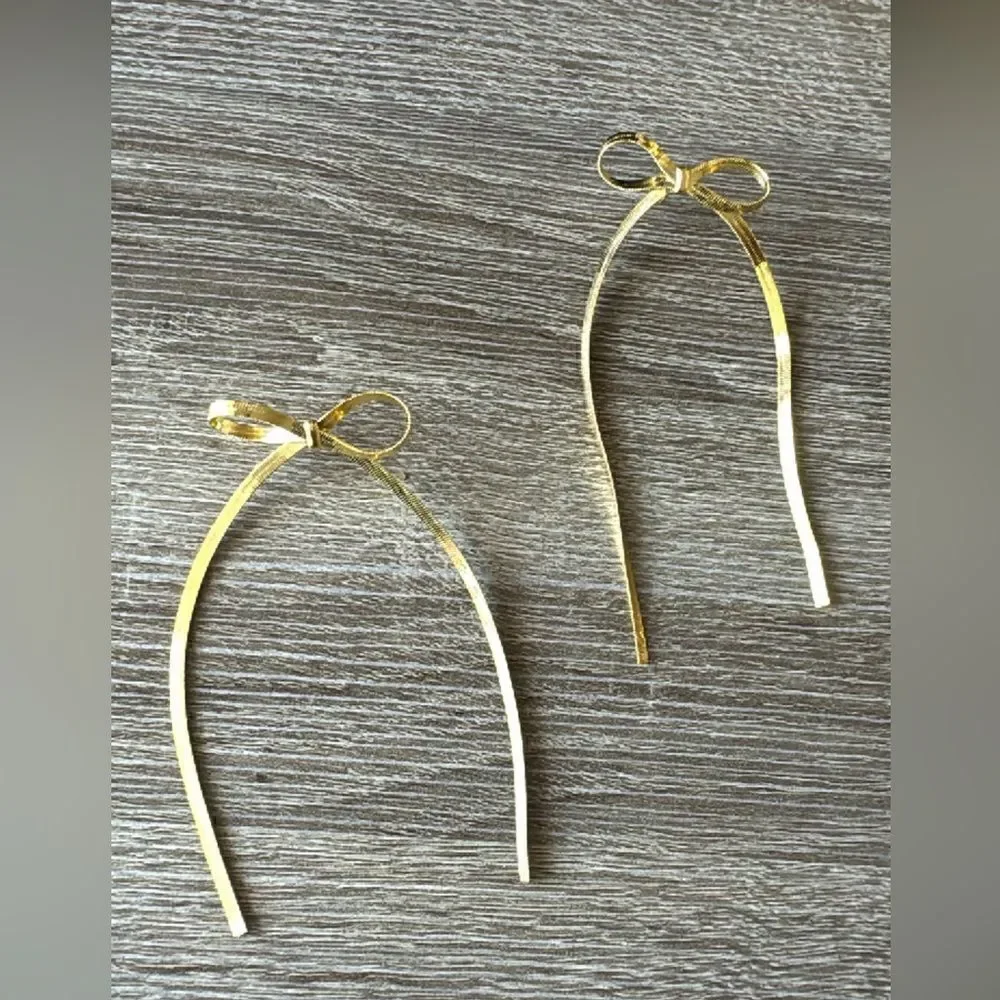 Anthropologie bow drop